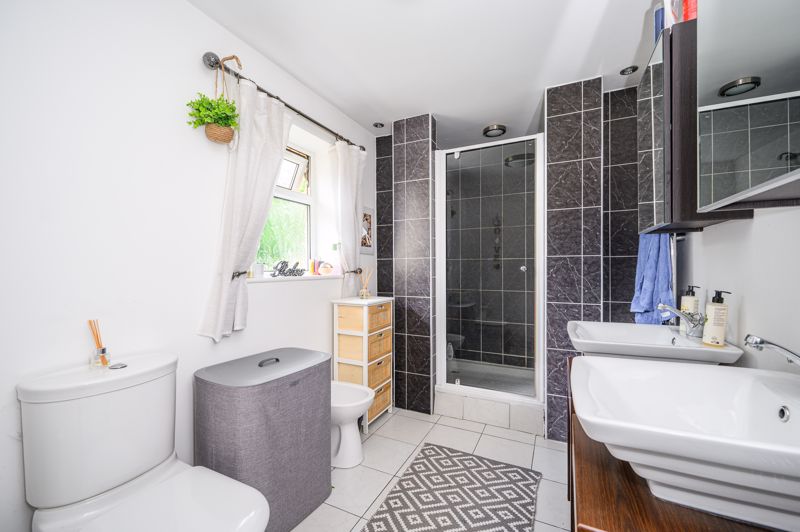 Bathroom- click for photo gallery